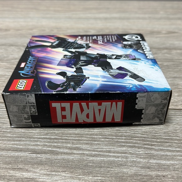 LEGO Marvel Avengers 76204 Black Panther Mech Armor - Damaged Box - New/Sealed - Picture 6 of 6
